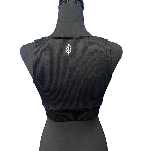 FREEE PEOPLE KNOTT FRONT CROP TOP BLACK DARK, EDGY, PUNK, SUMMER - Picture 3 of 10
